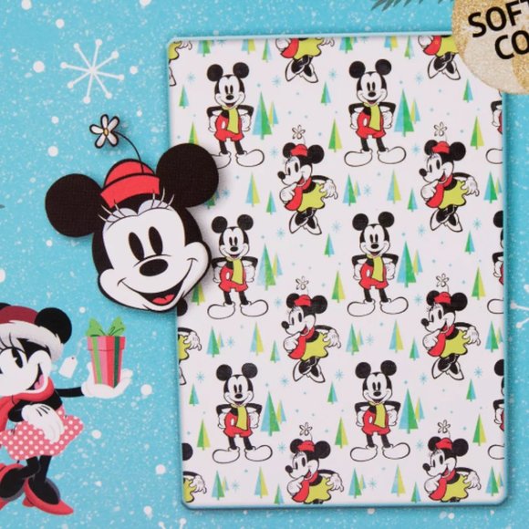 Disney White & Aqua Mickey Holiday Tree Nogginz Pillow & Plush Blanket Set - Picture 3 of 3